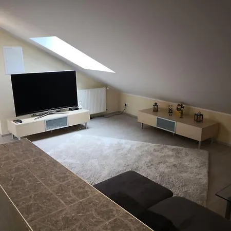 Ueber Den Daechern Von Mörfelden-Walldorf Exterior foto
